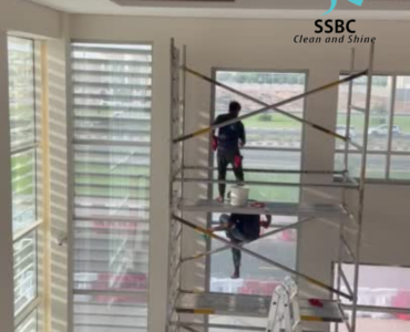 showroom deep cleaning using scaffolding